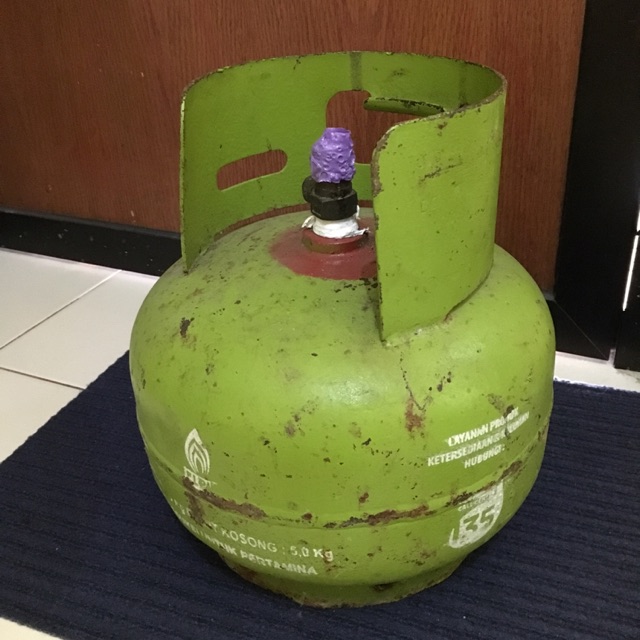 Harga Eceran Lpg 3 Kilogram Di Sulsel Naik Rp3 000 Jadi Rp18 500 