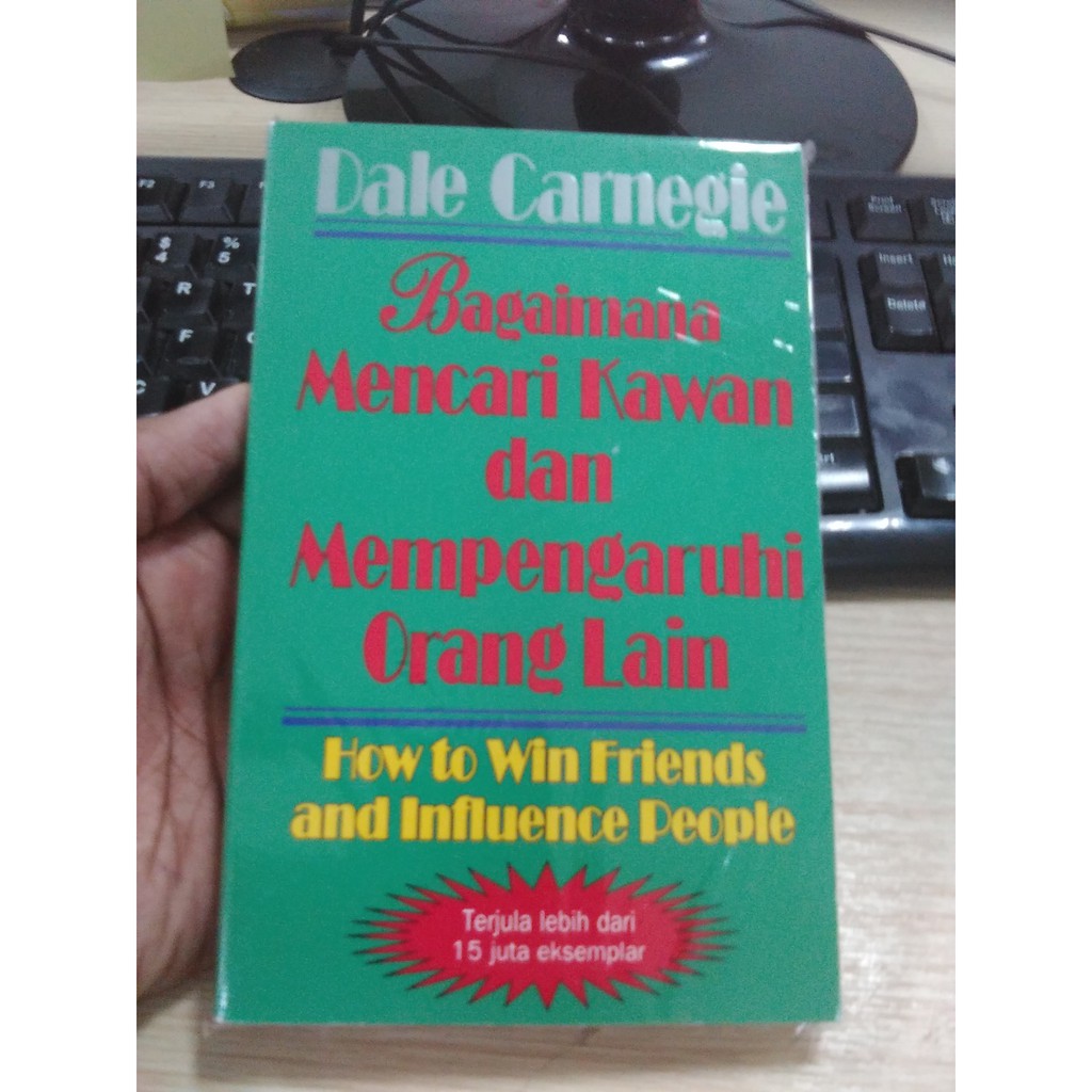 Bagaimana Mencari Kawan Dan Mempengaruhi Orang Lain Pdf Jual Beli Buku Dale Carnegie Bagaimana Mencari Kawan Dan.