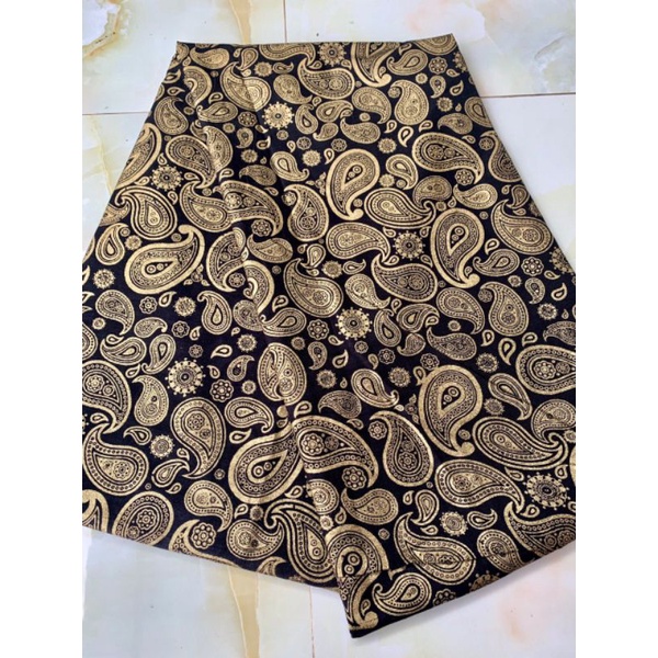 Kemeja batik pria saat ini menjadi salah satu jenis pakaian yang sedang diminati. Kain Batik Prada Mas Fashion Kain Berbagai Macam Kebutuhan Fashion Ready Ori Shopee Indonesia