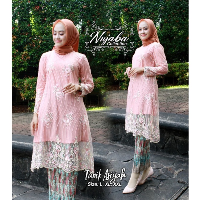 Seperti buah aslinya yang sangat cocok dengan warna daun yang hijau, anda juga bisa memadukan baju peach anda dengan jilbab warna hijau. Jual Setelan Kebaya Masa Kini Tunik Tulle Warna Peach Kebaya Shopee Indonesia
