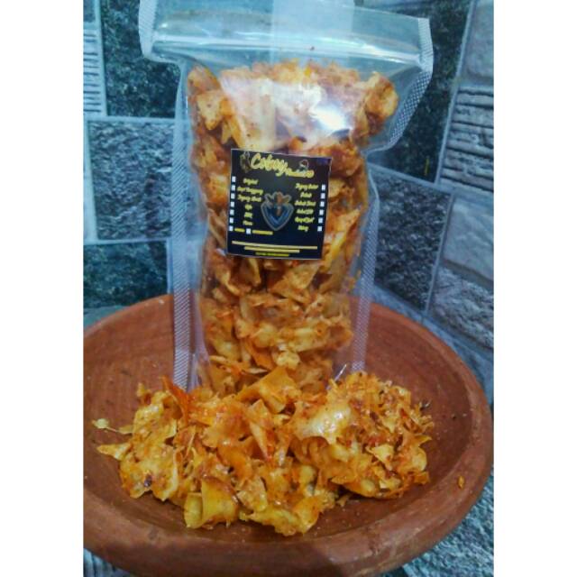 Lubang kemasan bersama memanfaatkan mesin press dan keripik singkong . 11 Varian Rasa 4 Level Gratis Ongkir Keripik Singkong Rempah Pedas Gurih Kriuk Kemasan 100 Gram Shopee Indonesia