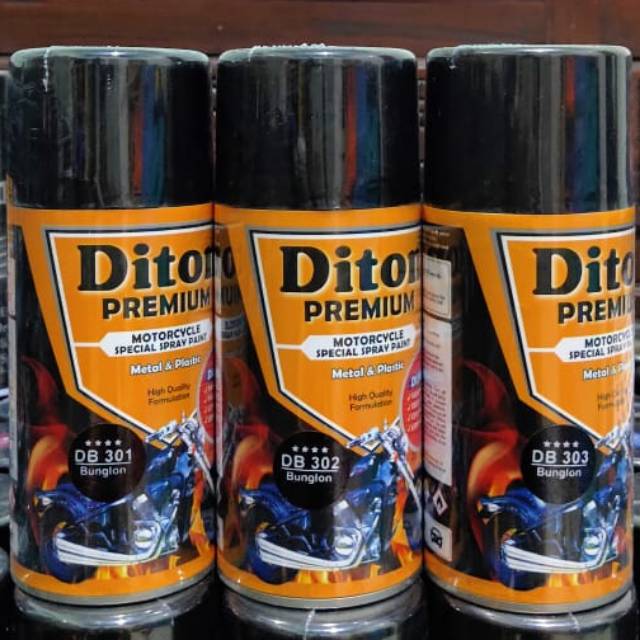 Diton premium, cat semprot kualitas premium,, untuk pengaplikasiannya yg warna bunglon ini sebaiknya kita menggunakan warna. Cat Motor Diton Premium Bunglon 301 302 303 9500 Gliter Hologram Semua Varian Shopee Indonesia