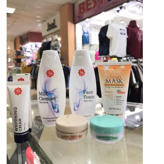 Dipake pas malam hari sebelum tidur. Harga Viva Paket Flek Hitam Terbaru April 2022 Biggo Indonesia