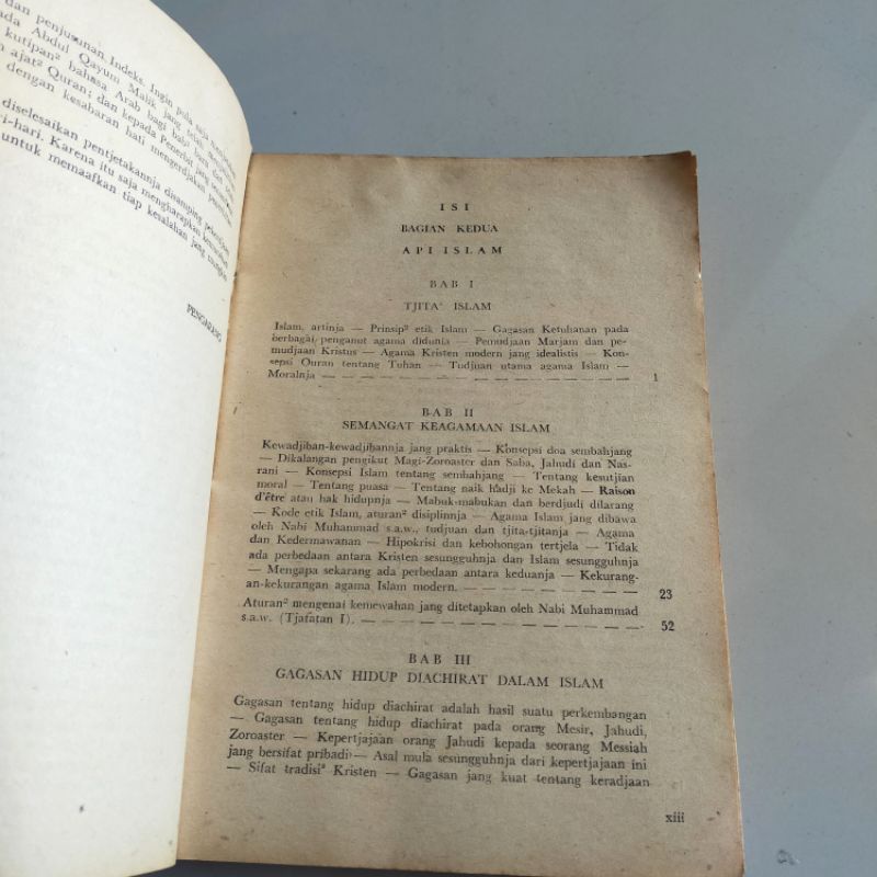 Berbeda dengan islam yang menakuti kemunculan dajjal menjelang akhir zaman, yahudi justru menunggu kedatangannya. Jual Buku Api Islam Syed Ameer Ali Indonesia Shopee Indonesia