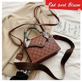 Burger Musterkuche Kleine Kuche In L Form Mit Herdecklosung Ausstellungskuche In Nienburg Von Einrichtungshaus Heka Gmbh Co Kg