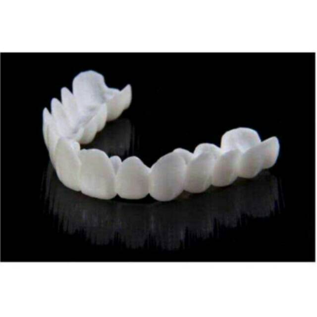 Pemasangan Gigi Palsu Full Acrilik Hc Dengan Harga Terjangkau 