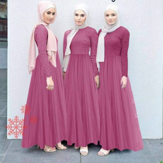 Pashmina bahan diamond warna pink salem mudah dibentuk lentur tidak mudah kusut berkualitas murah. Perpaduan Warna Pink Salem Rasanya