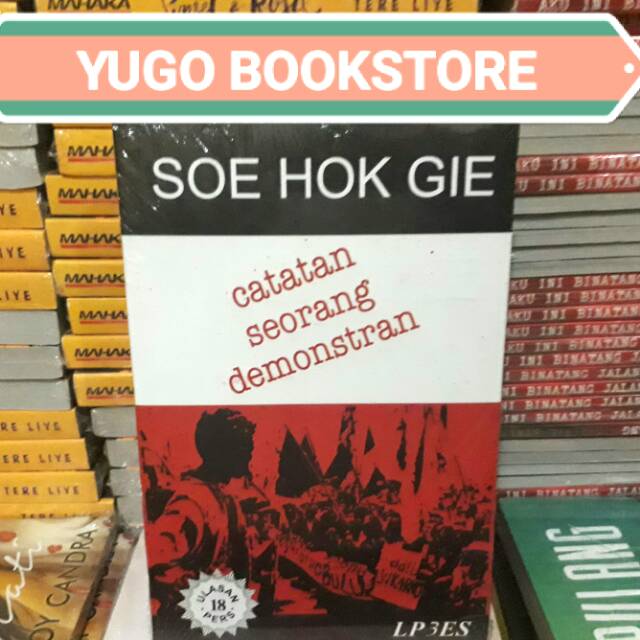 Di gramedia dan togamas pastinya sudah tidak ada. Sinopsis Buku Catatan Seorang Demonstran - Tugas Sekolahku