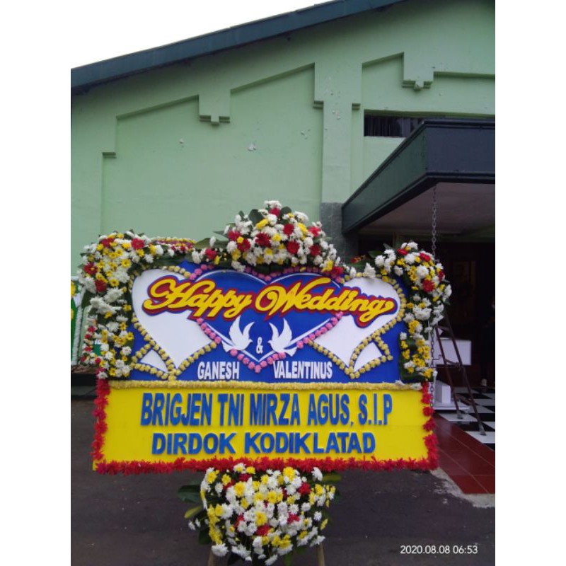 6 contoh karangan bunga duka cita terbaru yang paling bagus dan melambangkan kesedihan untuk ucapan kematianduka cita dan . Karangan Bunga Papan Ucapan Happy Wedding Duka Cita Sukses 011 Shopee Indonesia