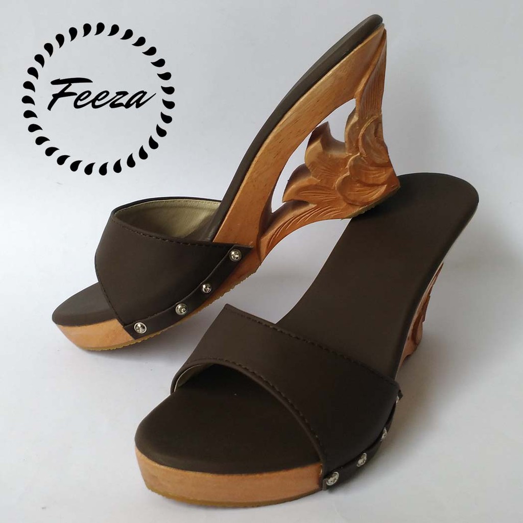 Membasuh dua telapak kaki sampai kedua mata kaki. Jual Sandal Kayu Ukir Model B1r Bisa Custom Bisa Request Ganti Bahan Dan Warna Indonesia Shopee Indonesia