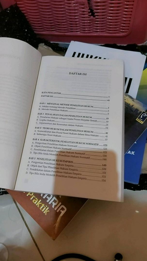 Abdulkadir muhammad yang dimaksud sebagai . Jual Metode Penelitian Hukum Normatif Dan Empiris Dr Jonaedi Efendi Prenada Indonesia Shopee Indonesia