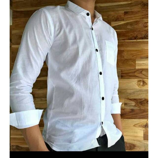 Beli kemeja putih wanita di tokopedia ∙ bahan berkualitas anti nerawang ∙ cicilan 0% ∙ bebas ongkir ∙ promo spesial ∙ cashback gopay coins ∙ belanja . Jual Baju Kemeja Putih Lengan Panjang Dan Pendek Indonesia Shopee Indonesia