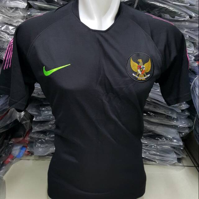 Adapun untuk kiper, pada laga nanti akan menggunakan jersey berwarna hijau. Jual Jersey Timnas Indo Kiper Gk Indonesia Shopee Indonesia