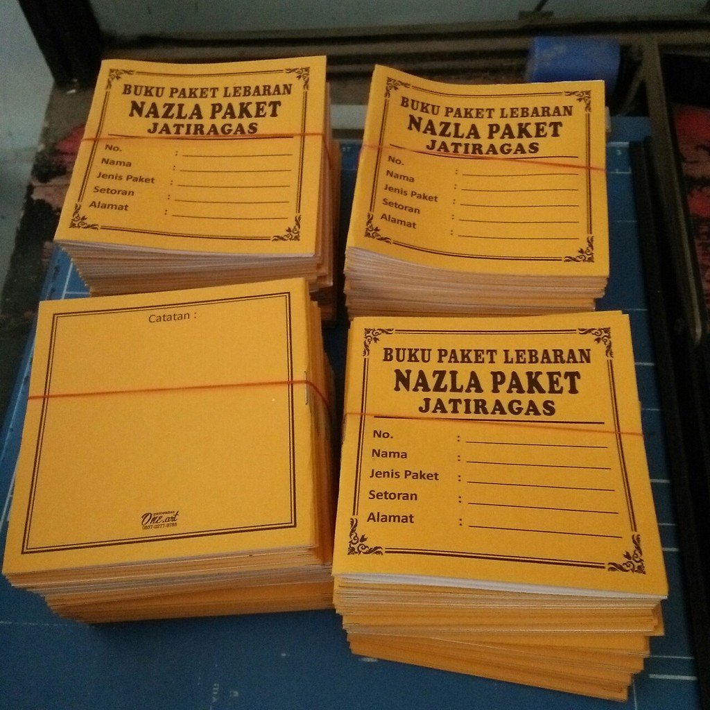 1 box isi 6 macam kue kering sesuai gambar. Buku Paket Lebaran Shopee Indonesia