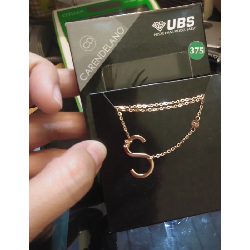Jual Kalung Huruf Inisial S Xug Jakarta Utara Nisrina Acc Beli Kalung Huruf S model desain terbaru harga murah 2021 di Tokopedia.