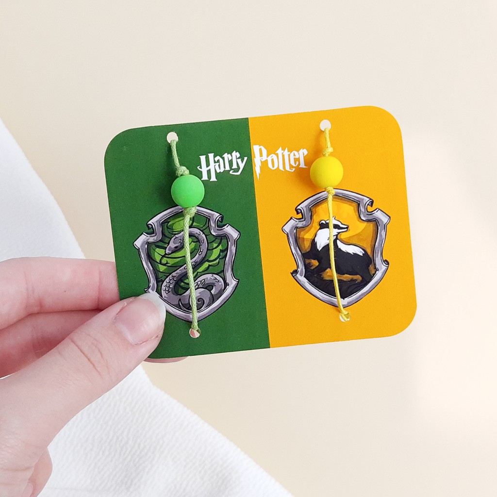 Cartela com 2 pulseiras melhores amigos Harry Potter
