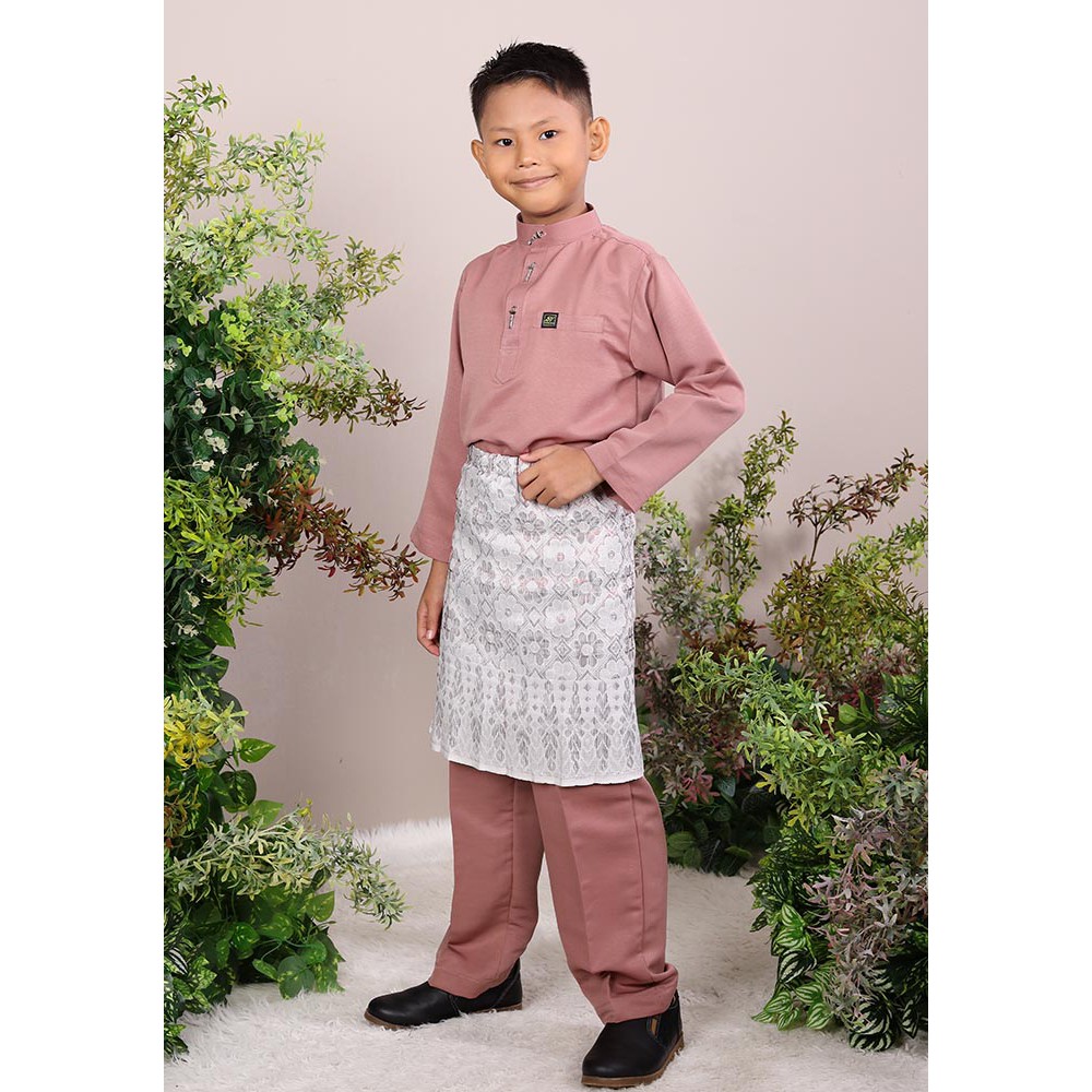 Designed with a modern outlook in mind, our latest collection of baju melayu is sleek, unique and stylish. Baju Melayu Kanak Kanak Rose Gold Shopee Malaysia