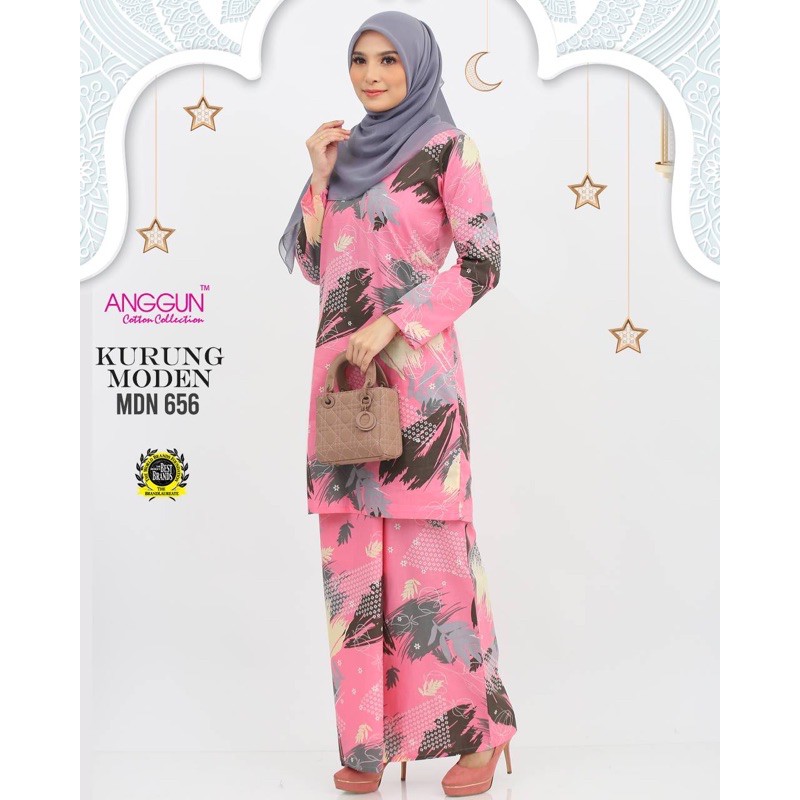 Design asalnya hanya kain bercorak kosong dihiasi dengan selendang. Baju Kurung Moden Kain Cotton English Shopee Malaysia