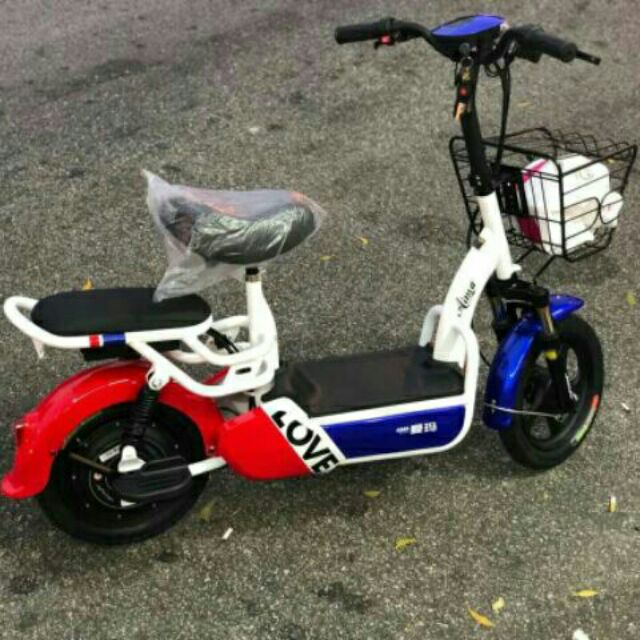 Model ini merupakan model kapcai besar paling popular kerana ia sangat berkuasa dan laju. Ready Stock Original Electric Scooter Aima Shopee Malaysia