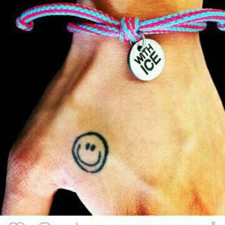 Korean Tattoo Sticker Gdragon Crown Love | Shopee Malaysia 320_x_320_jpg