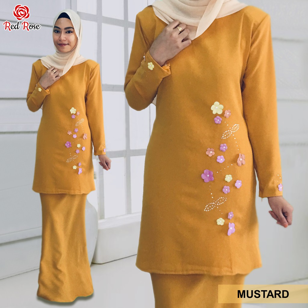 Inilah hasil jahitan kurung pahang yang dihiasi dengan manik labuci pearl dan bunga 3d nama sebenar bunga ni tak berapa pasti. Kurung Moden Bunga 3d Pastel Manik S Xxl Red Rose Ready Stock Fast Shipping Shopee Malaysia