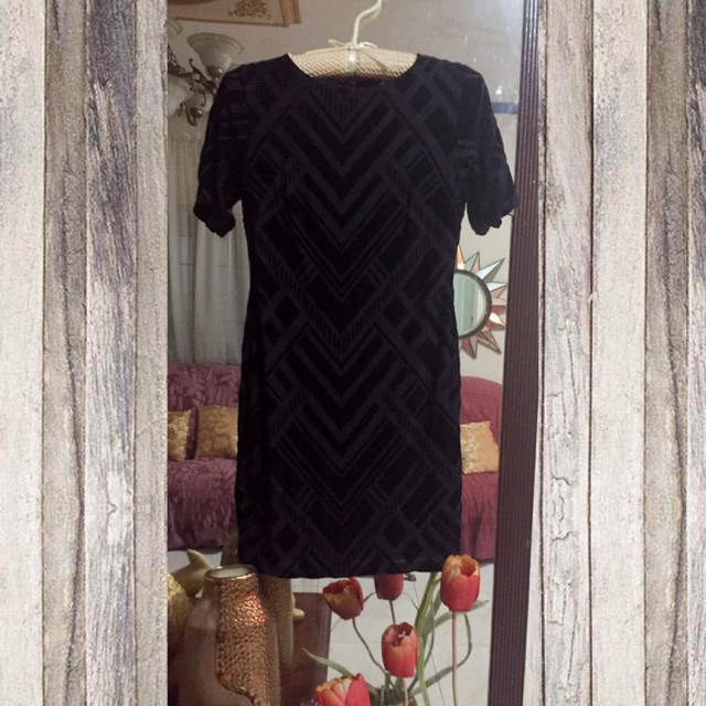 Pre Loved Forever 21 Black Velvet Dress Shopee Philippines