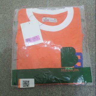 Pallet bench in 5 steps: TWICE x BENCH COLLABORATION T SHIRT - Chaeyoung | Shopee