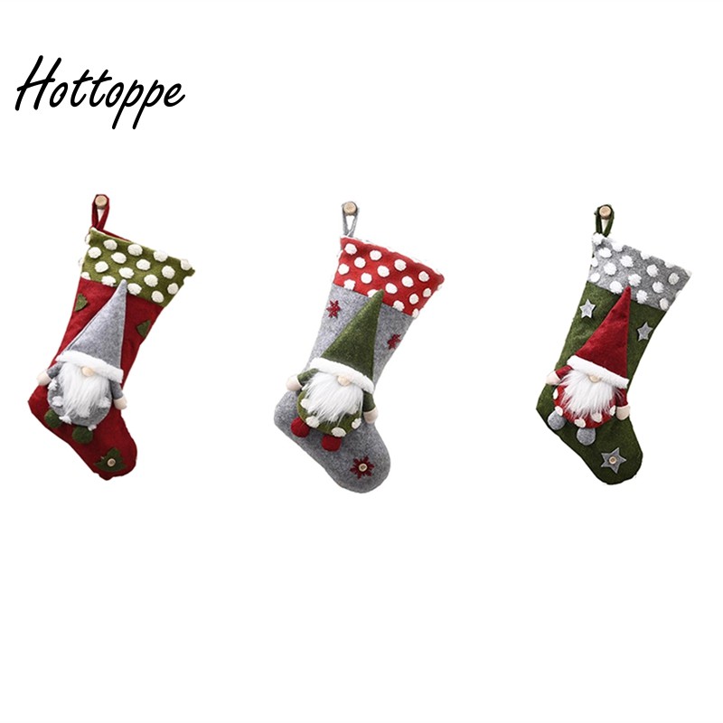 1 420 Christmas Stockings Fireplace Photos Free Royalty Free Stock Photos From Dreamstime