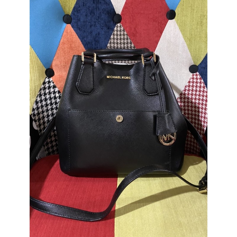 Pre Loved Authentic Michael Kors Mk Black Sling Bag Backpack Good As New Shopee Philippines