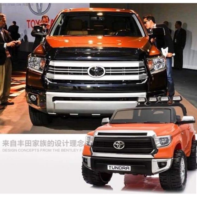 Selling Black Toyota Tundra 2019 in Quezon City