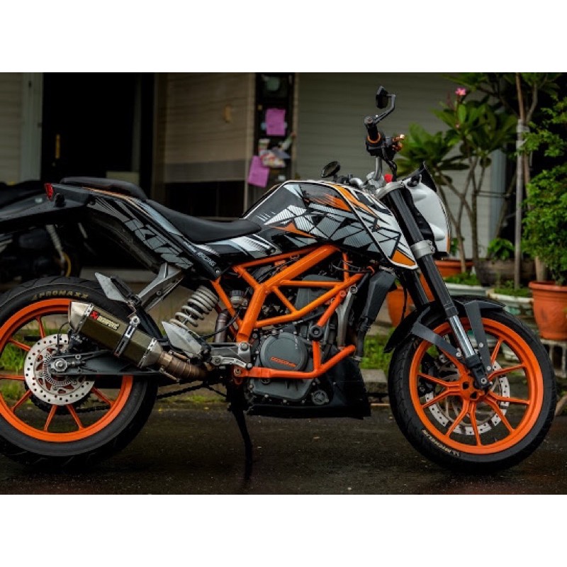 黃牌擋車重機展 光陽黃牌雙缸檔車krider Tbtky