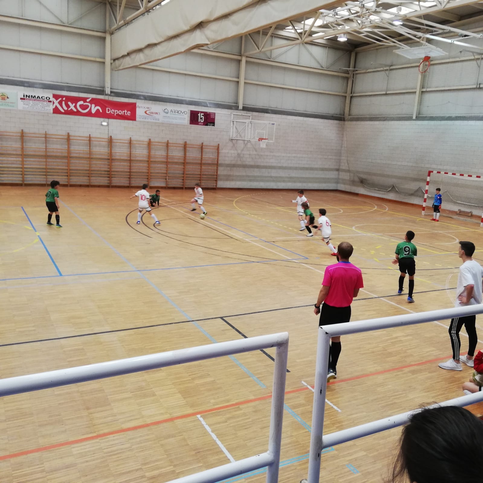 1a64cde6-f1c8-4c5f-8ff0-14269fc0d926.jpg