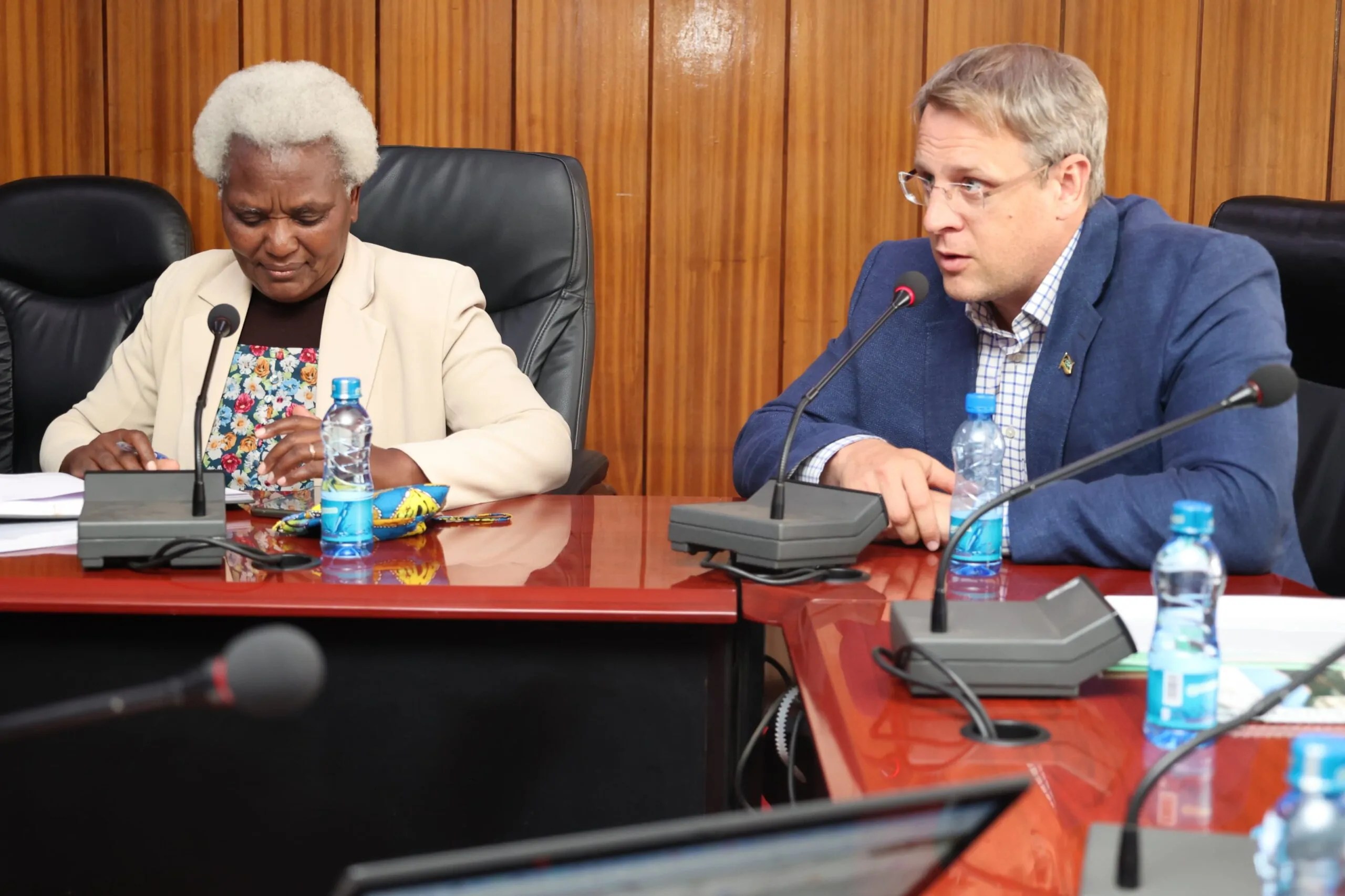 Prof Kinyua and Giles Littlewood in CS Andrew Karanja's Office