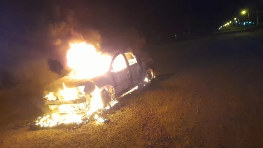 Encuentran el cuerpo calcinado de un abogado dentro de su auto en Fontana