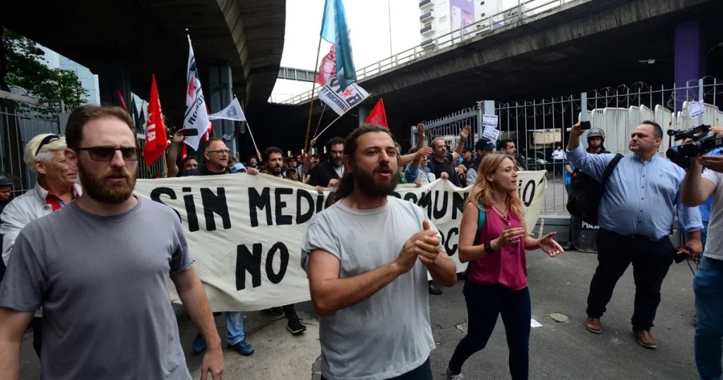 Grabois amenaza con cortar puertos y rutas contra las medidas de Batakis: «Puede ser la nueva Cavallo»