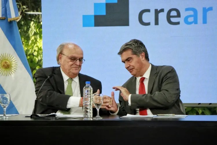 Capitanich y De Mendiguren anuncian línea de crédito para pymes