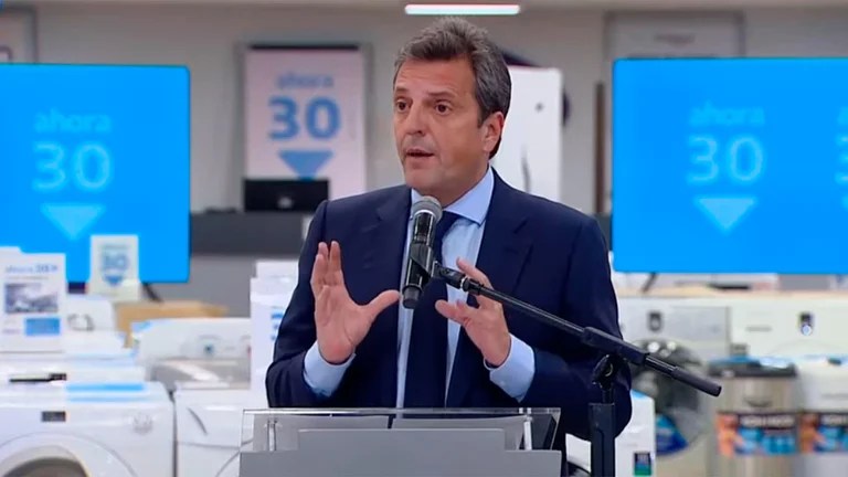 Celulares en cuotas: el Gobierno lanza un plan de precios congelados hasta marzo para comprar 72 modelos diferentes