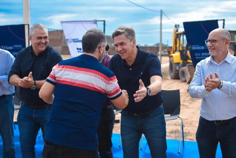 Zdero habilitó servicios de agua, electricidad, calles y desagües en el Barrio Judicial