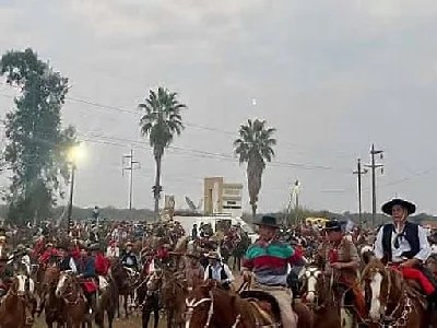 De Quitilipi a Pampa del Indio: Miles de jinetes, parten hoy en la 28ª Cabalgata de la Fe