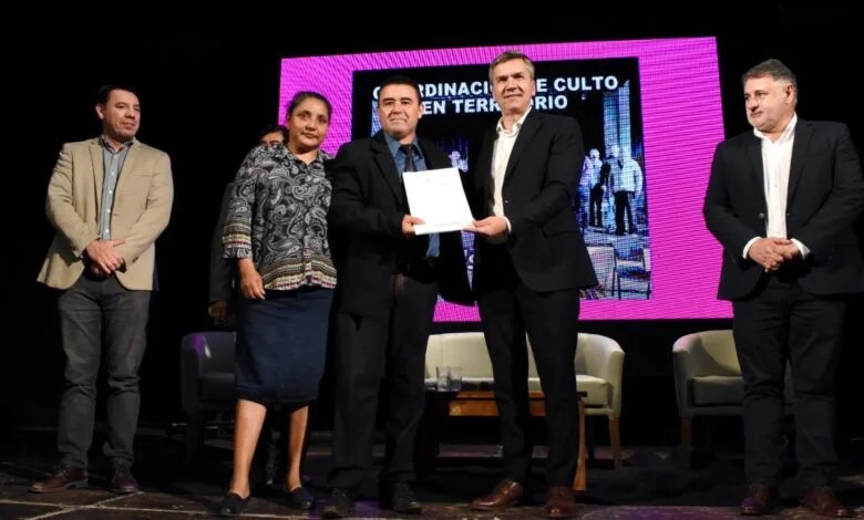 Zdero, se anticipa a Día de los Pastores y anuncia la eximición de los balances endeudados de todas las iglesias provinciales
