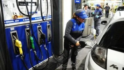 Aumentos post electorales: Se incrementa los precios de la nafta en noviembre