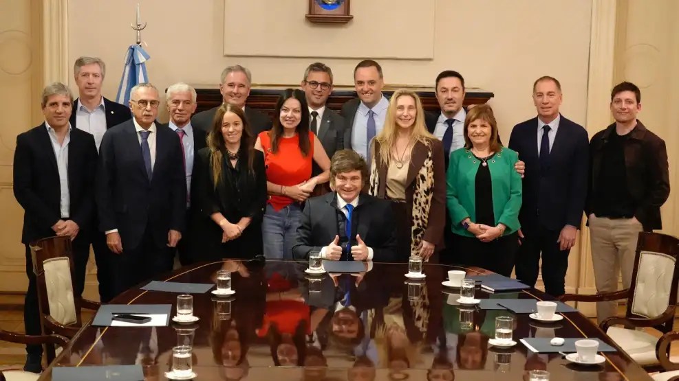 Tras el viaje a Brasil, Milei cierra el año con un asado para todo el Gabinete en la Quinta de Olivos
