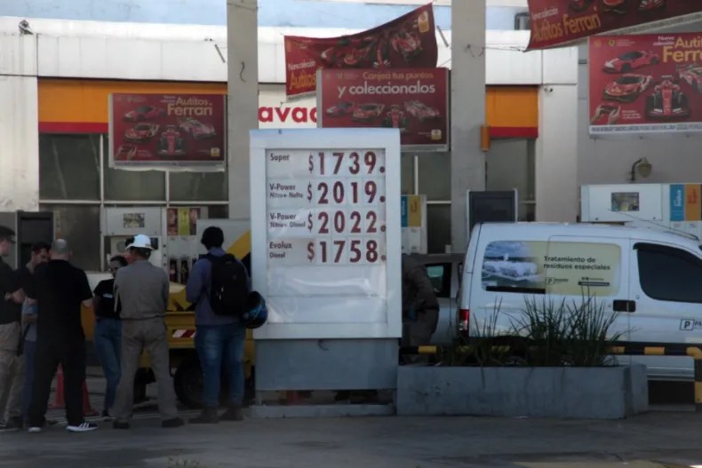 La nafta cuesta más de $ 2.000 en estaciones de servicio del Chaco