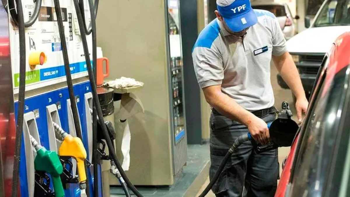 Combustibles en Argentina: prevén aumentos graduales si se profundiza el conflicto en Medio Oriente