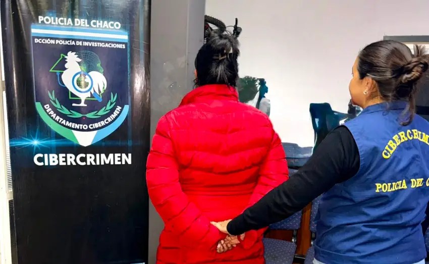 Detienen a una mujer por extorsionar a un joven bajo amenaza de difundir imágenes íntimas