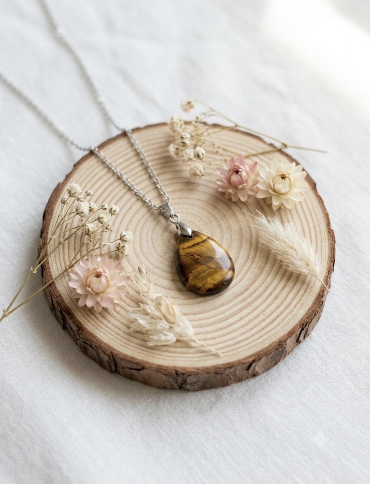 Collier pendentif goutte oeil de tigre