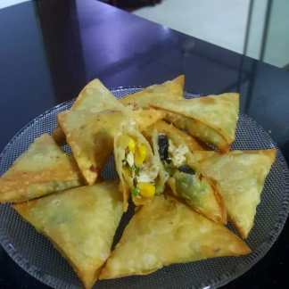 Arabic Samosa (Per Dozen)