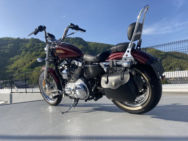 XL1200V セブンティーツー