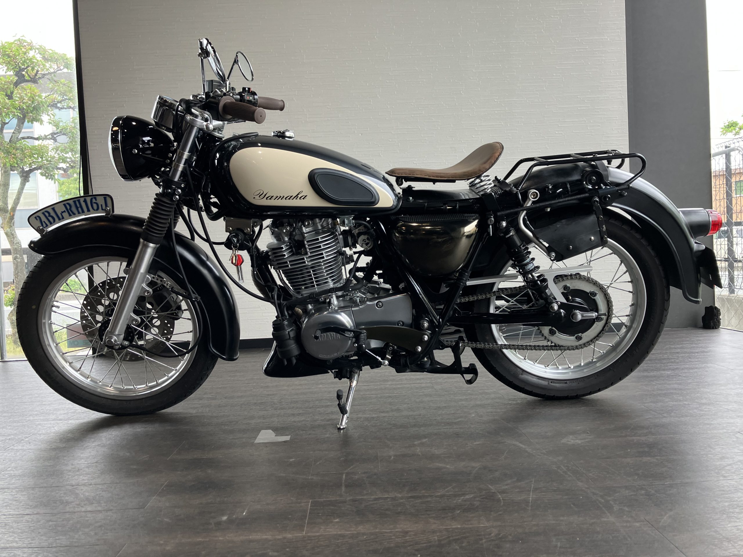 2021年式 YAMAHA SR400 ファイナルエディション * CHAMPION 76