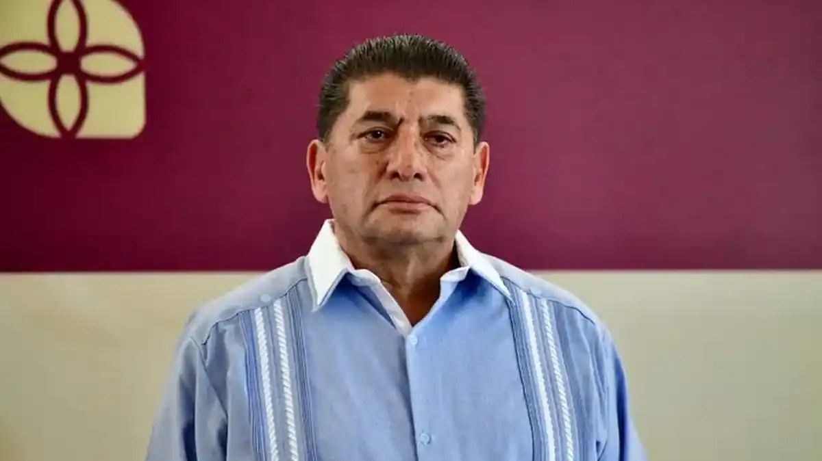 Serafín Tadeo deja la SSPC de Tabasco; Javier May anuncia su relevo